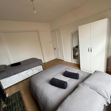 Very Nice Triple Room At 2 Iveragh Rd-5 Dublin Ngoại thất bức ảnh