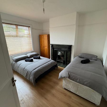 Very Nice Triple Room At 2 Iveragh Rd-5 Dublin Ngoại thất bức ảnh